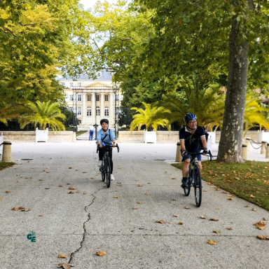 Ride through the prestigious Margaux appellation on quiet gravel roads surrounded by world-renowned vineyards and historic wine estates.