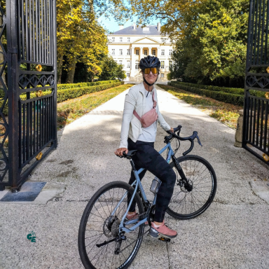 Cycle past iconic Classified Growth châteaux while exploring one of France's most celebrated wine regions by bike.