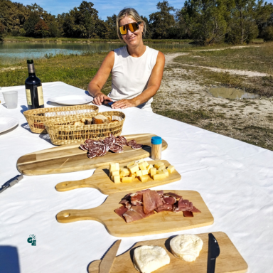 Enjoy a traditional French picnic surrounded by vineyards in the heart of the prestigious Margaux wine region.